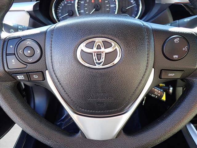Used 2015 Toyota Corolla LE FWD image 12