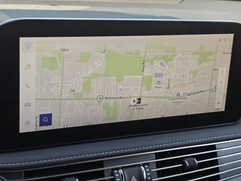 Certified 2024 Lexus LS 500 RWD image 14