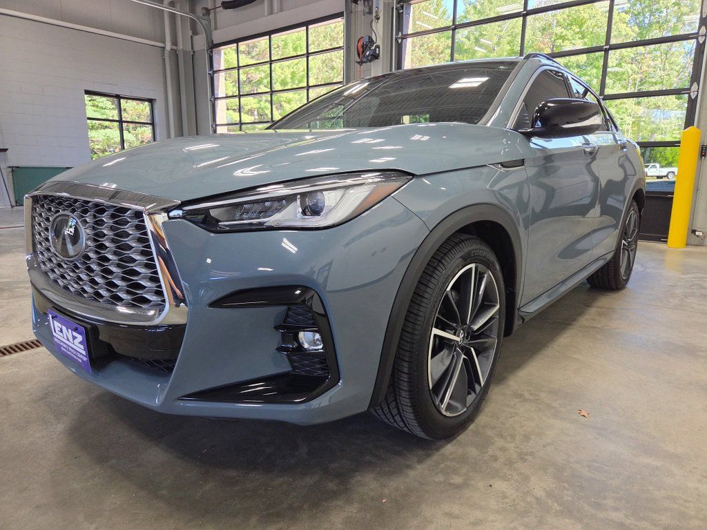 Used 2024 INFINITI QX55 Luxe w/ Cargo Package AWD/4WD image 5