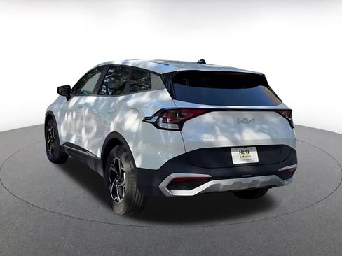 Used 2025 Kia Sportage LX image 11