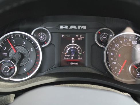 Used 2019 RAM 2500 Big Horn AWD/4WD image 23