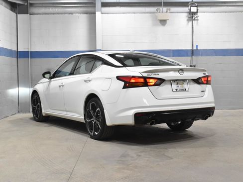 Used 2023 Nissan Altima 2.5 SR AWD/4WD image 22
