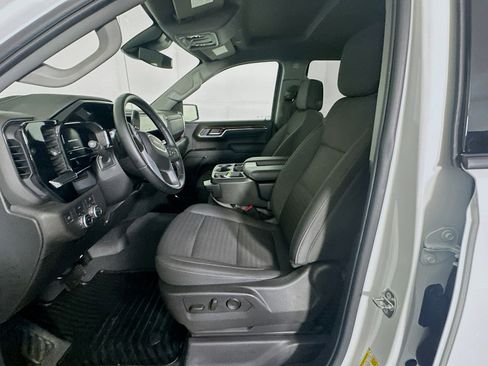 Used 2024 GMC Sierra 1500 Elevation image 13