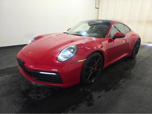 Used 2022 Porsche 911 Carrera 4S AWD/4WD image 3