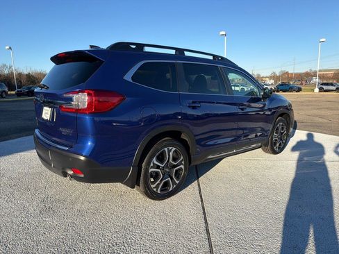 New 2026 Subaru Ascent Limited image 7