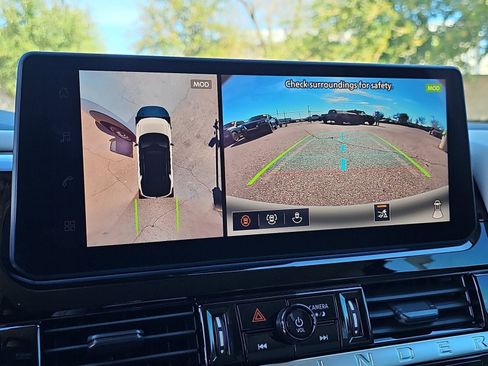 New 2026 Nissan Pathfinder SL FWD image 23