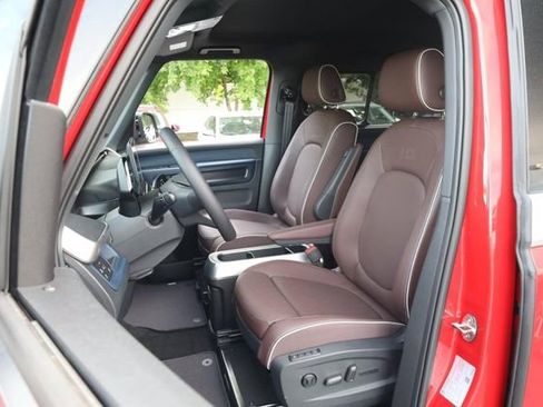 New 2025 Volkswagen ID. Buzz Pro S image 10