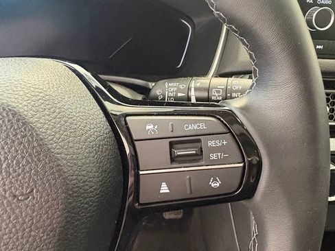 Used 2024 Honda Civic EX-L image 18