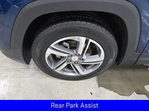 Used 2021 GMC Terrain SLT w/ Infotainment Package II image 17