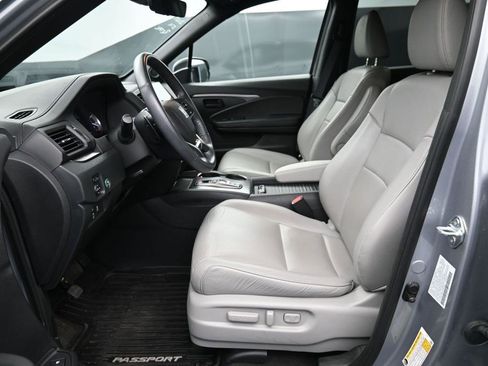 Used 2023 Honda Passport EX-L image 12