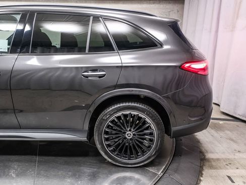 Used 2023 Mercedes-Benz GLC 300 4MATIC image 15