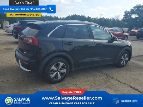 Used 2017 Kia Niro EX FWD image 4