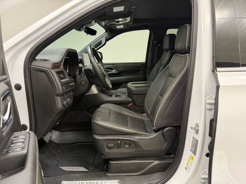 Used 2023 Chevrolet Tahoe Premier AWD/4WD image 5