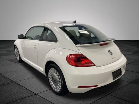 Used 2016 Volkswagen Beetle 1.8T S image 4