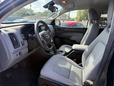 Used 2017 GMC Canyon 2WD Crew Cab w/ Convenience Package image 9