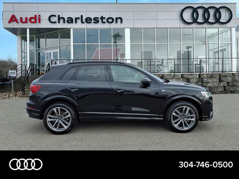 Certified 2025 Audi Q3 2.0T Premium w/ Convenience Package image 2