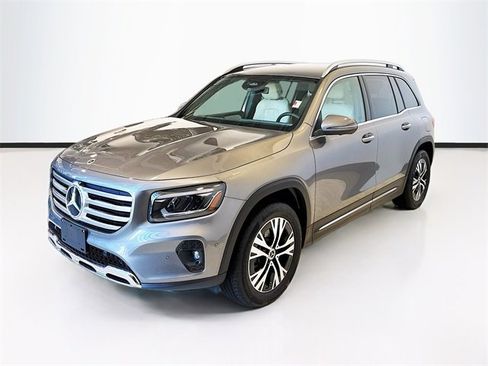Certified 2025 Mercedes-Benz GLB 250 4MATIC image 1