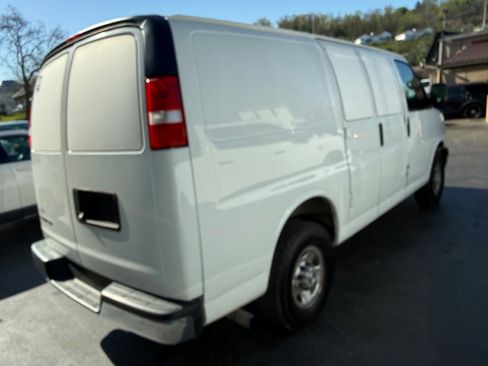 Used 2021 Chevrolet Express 2500 w/ Driver Convenience Package image 2