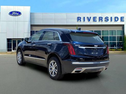 Used 2022 Cadillac XT5 Premium Luxury w/ Technology Package AWD/4WD image 5