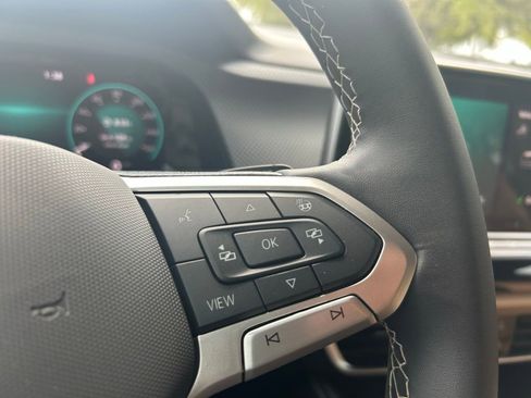 Certified 2024 Volkswagen Atlas Cross Sport SEL image 21