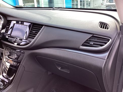 Used 2022 Buick Encore Preferred w/ Safety Package image 17