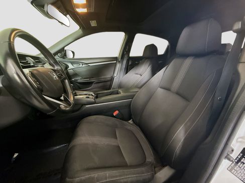 Used 2020 Honda Civic EX image 22