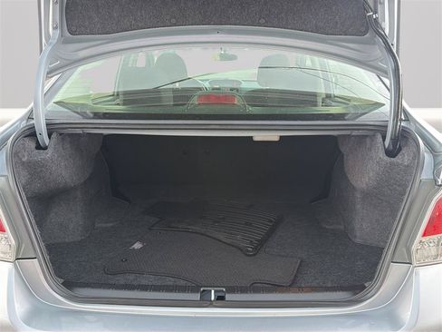 Used 2013 Subaru Impreza 2.0i AWD/4WD image 24