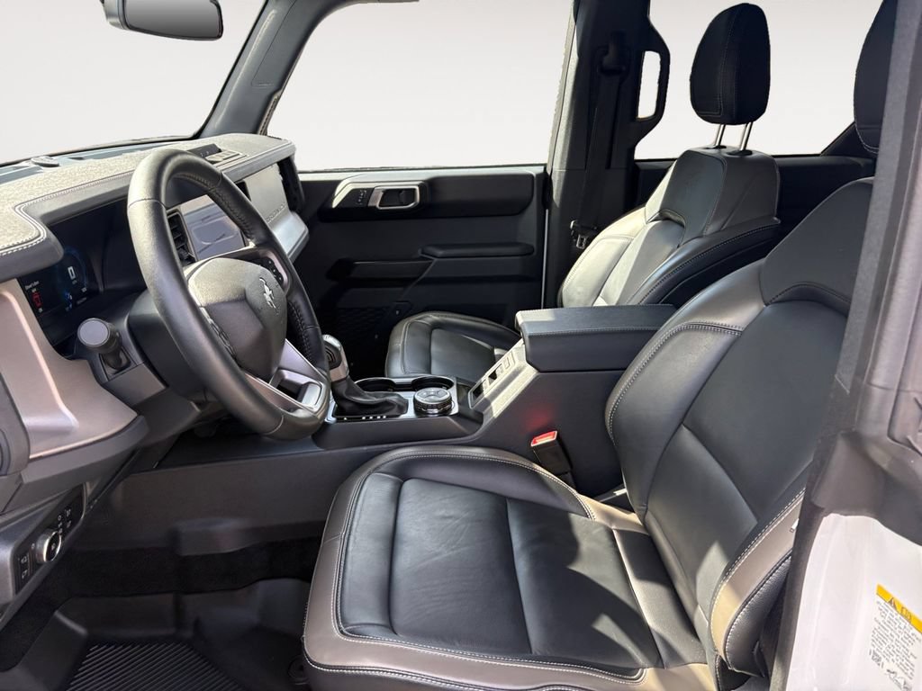 Certified 2025 Ford Bronco Outer Banks AWD/4WD image 11