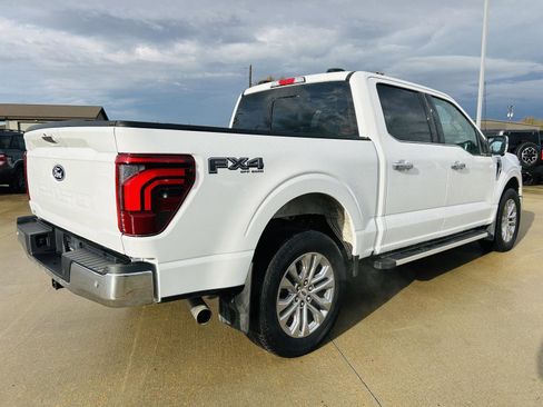 Used 2024 Ford F150 Lariat w/ FX4 Off-Road Package image 43