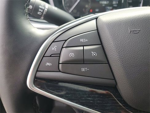 Used 2025 Cadillac XT5 Premium Luxury image 12