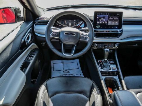 Used 2025 Jeep Compass Limited AWD/4WD image 25