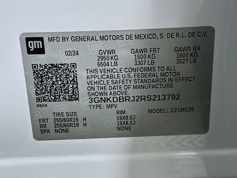 Used 2024 Chevrolet Blazer EV LT AWD/4WD image 12