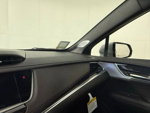 New 2026 Cadillac XT5 Premium Luxury w/ Driver Assist Package image 20