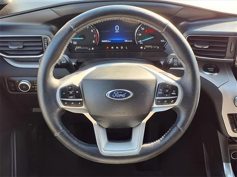 Used 2023 Ford Explorer XLT w/ Equipment Group 202A image 27