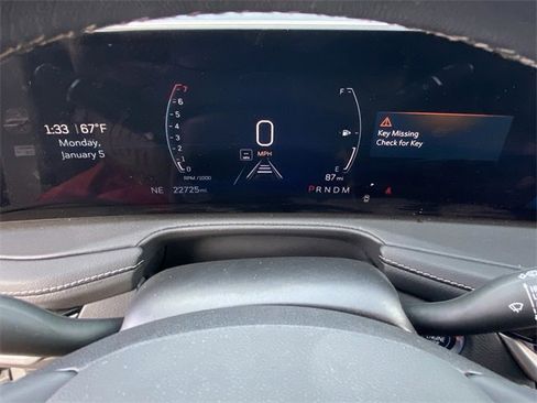 Used 2024 Cadillac XT4 Premium Luxury image 11