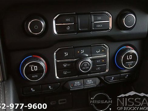 Used 2024 Chevrolet Tahoe LT RWD image 29