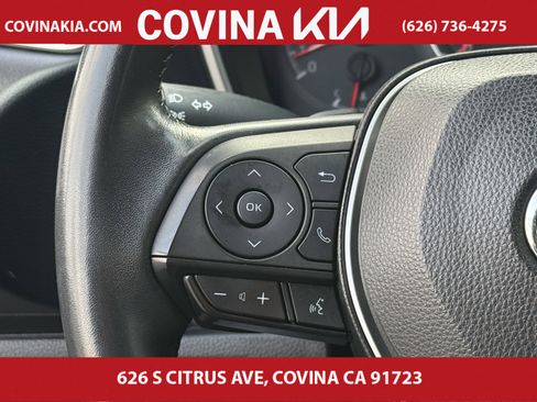Used 2022 Toyota Corolla SE image 18