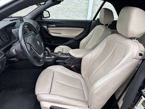 Used 2016 BMW 228i xDrive Convertible image 11
