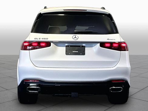 New 2026 Mercedes-Benz GLS 450 4MATIC image 4
