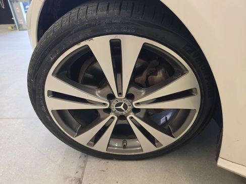 Used 2017 Mercedes-Benz C 300 Coupe image 34