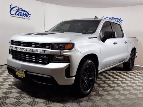Used 2020 Chevrolet Silverado 1500 Custom w/ Rally Edition RWD image 6