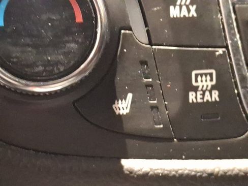 Used 2024 Chevrolet Equinox LT w/ LPO, Floor Liner Package AWD/4WD image 23