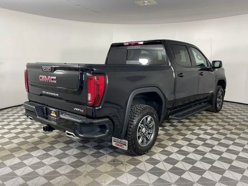 New 2026 GMC Sierra 1500 AT4 w/ AT4 Premium Package AWD/4WD image 19