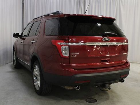 Used 2014 Ford Explorer XLT w/ Equipment Group 202A FWD image 22