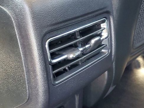 Certified 2023 Lincoln Corsair AWD image 31