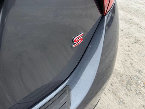 Used 2016 Toyota Corolla S FWD image 19