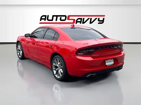 Used 2022 Dodge Charger SXT w/ Plus Group image 5