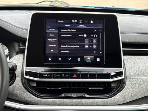 Used 2022 Jeep Compass Latitude image 22