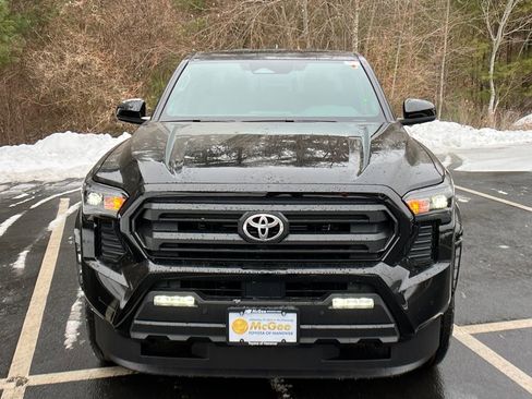 New 2026 Toyota Tacoma SR5 image 8