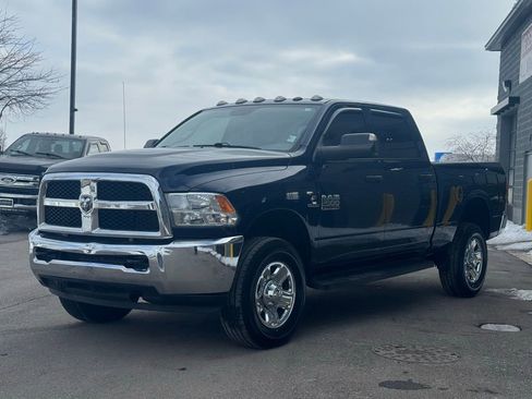 Used 2018 RAM 2500 Tradesman w/ Chrome Appearance Group image 51